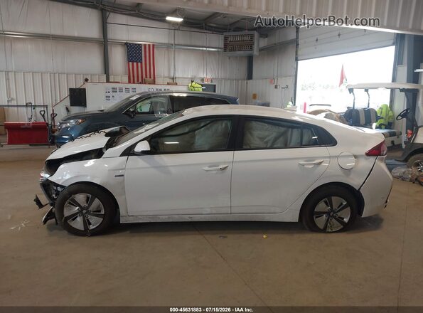KMHC65LCXHU026779 2017 HYUNDAI IONIQ HYBRID White 
