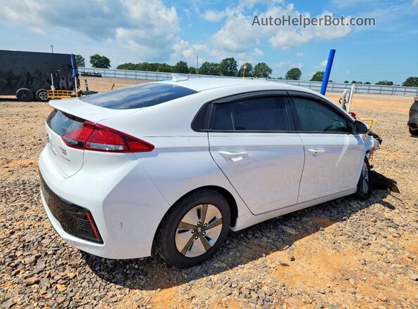 KMHC65LCXJU075731 2018 HYUNDAI IONIQ Белый Задняя правая четверть
