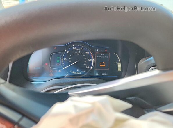 KMHC65LCXJU075731 2018 HYUNDAI IONIQ Белый Вид щитка приборов