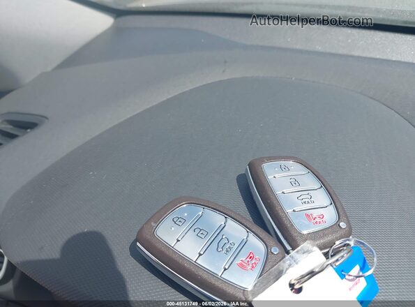 KMHC65LCXJU076023 2018 HYUNDAI IONIQ HYBRID Gray Widok deski rozdzielczej