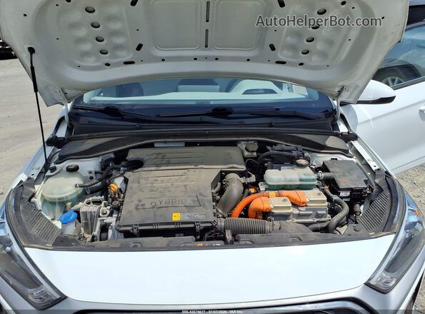 KMHC65LCXLU220317 2020 HYUNDAI IONIQ HYBRID White უკანა ხედი