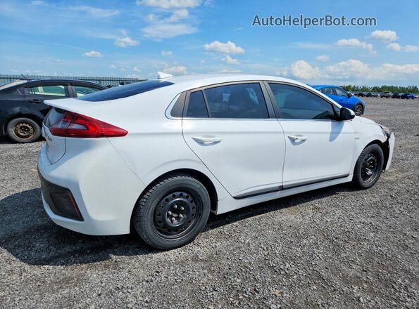 KMHC65LD1JU069759 2018 HYUNDAI IONIQ White Задня права чверть