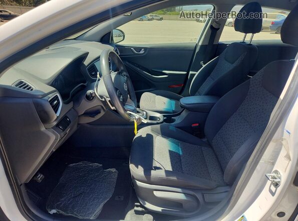KMHC65LD3KU105680 2019 HYUNDAI IONIQ White Սալոնի դիմացի տեսք
