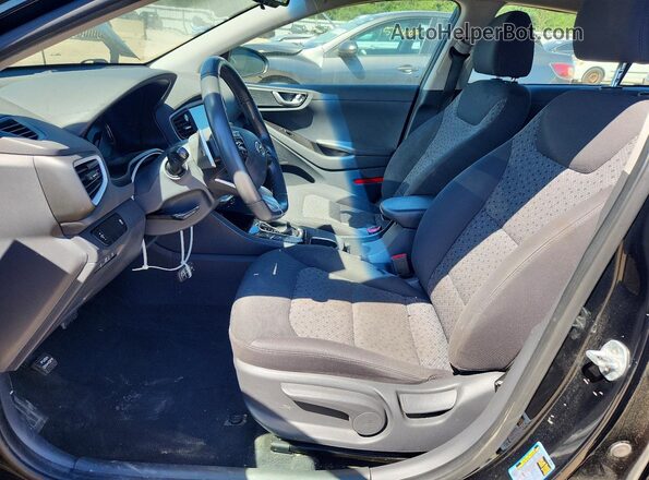 KMHC65LD8KU166703 2019 HYUNDAI IONIQ Black Вид салону спереду