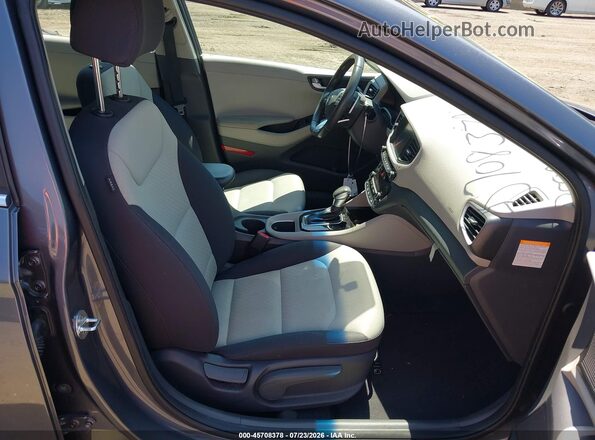 KMHC75LC0JU081941 2018 HYUNDAI IONIQ HYBRID Gray Vista interior delantera