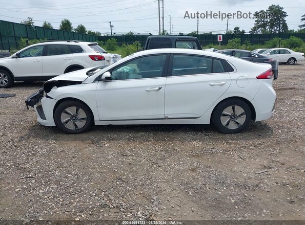 KMHC75LC0LU221134 2020 HYUNDAI IONIQ HYBRID White Սալոնի 360 աստիճան տեսք