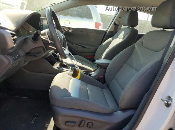 KMHC75LC0LU231579 2020 HYUNDAI IONIQ White წინა სალონის ხედი