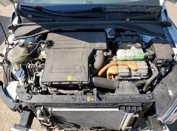 KMHC75LC0LU231579 2020 HYUNDAI IONIQ White უკანა სალონის ხედი