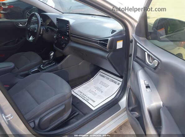 KMHC75LC1LU201118 2020 HYUNDAI IONIQ HYBRID Gray Вид салону спереду