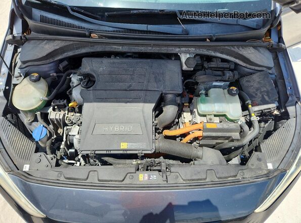 KMHC75LC3HU019010 2017 HYUNDAI IONIQ Gray Rear interior view