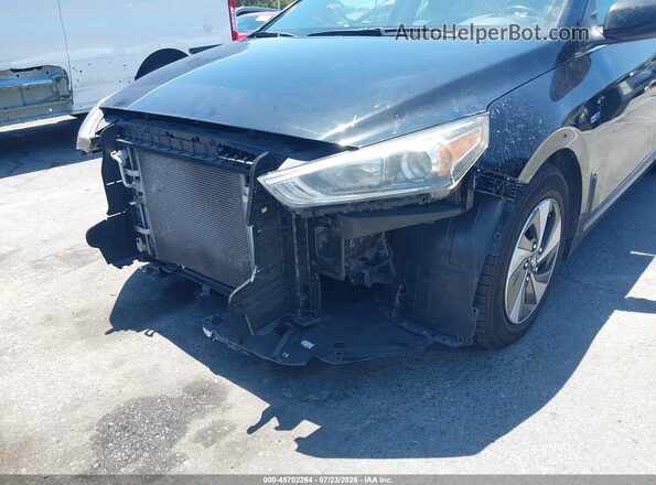 KMHC75LC3JU091203 2018 HYUNDAI IONIQ HYBRID Black Widok z przodu