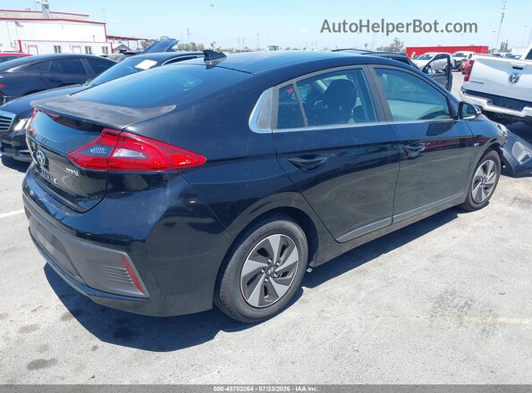 KMHC75LC3JU091203 2018 HYUNDAI IONIQ HYBRID Black Tył prawy