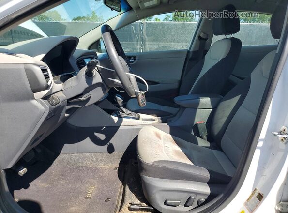 KMHC75LC6HU047478 2017 HYUNDAI IONIQ White Սալոնի դիմացի տեսք