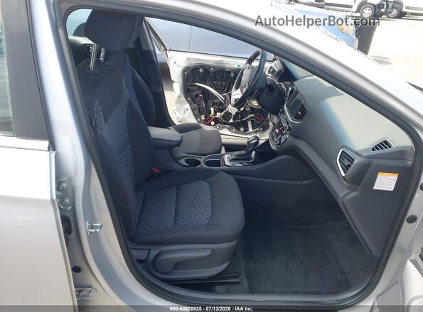 KMHC75LCXKU144836 2019 HYUNDAI IONIQ HYBRID Серебряный Вид салона спереди