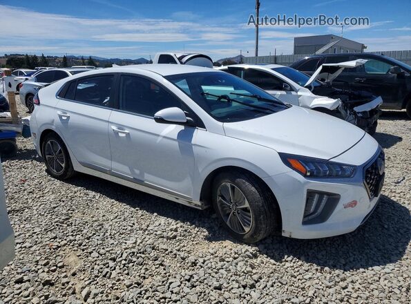 KMHC75LD0MU256430 2021 HYUNDAI IONIQ Белый Передняя правая четверть