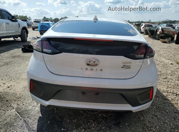 KMHC85LC2LU201240 2020 HYUNDAI IONIQ White უკანა ხედი