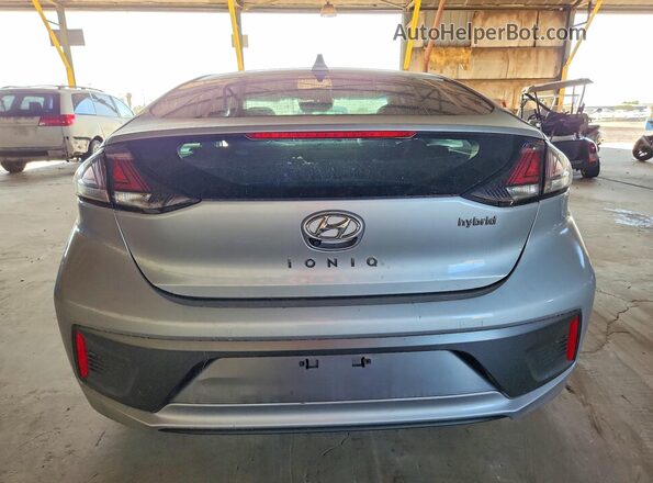 KMHC85LC3LU213347 2020 HYUNDAI IONIQ Серебряный Вид сзади