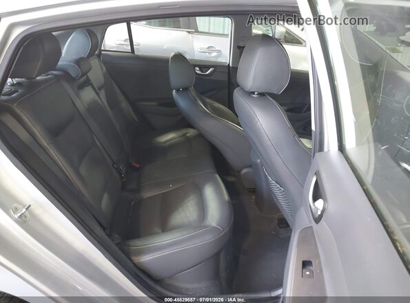 KMHC85LC7JU066270 2018 HYUNDAI IONIQ HYBRID Silver VIN կոդի պիտակի տեսք