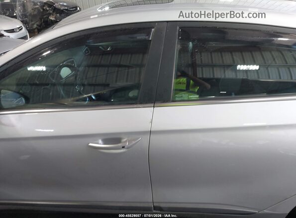KMHC85LC7JU066270 2018 HYUNDAI IONIQ HYBRID Silver 