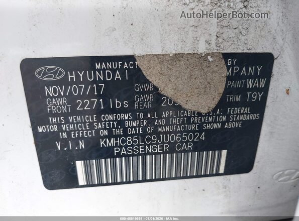 KMHC85LC9JU065024 2018 HYUNDAI IONIQ HYBRID White Շարժիչի բաժամունքի տեսք