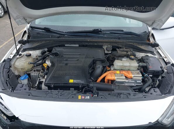 KMHC85LC9JU065024 2018 HYUNDAI IONIQ HYBRID White Հետևի տեսք