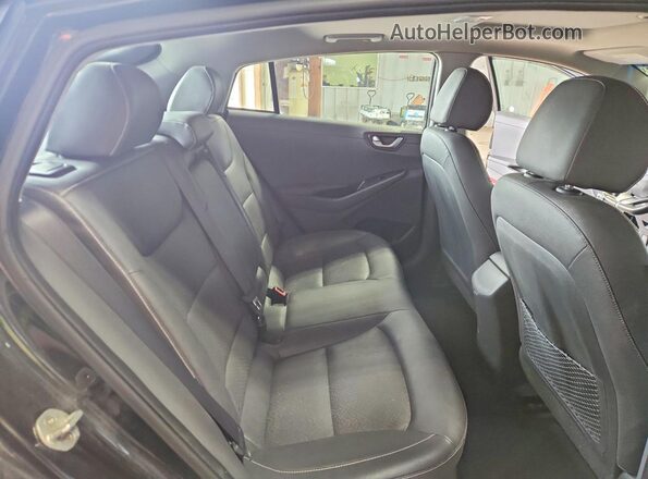KMHC85LCXJU059846 2018 HYUNDAI IONIQ Black უკანა სავარძლების ხედი
