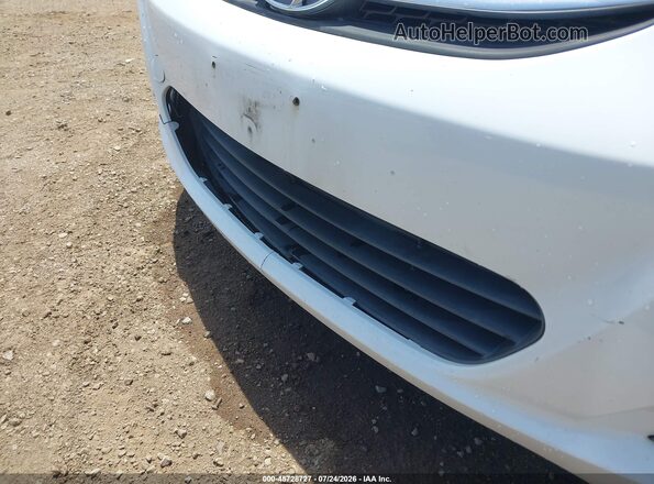 KMHCT4AE0GU018485 2016 HYUNDAI ACCENT White Vista frontal