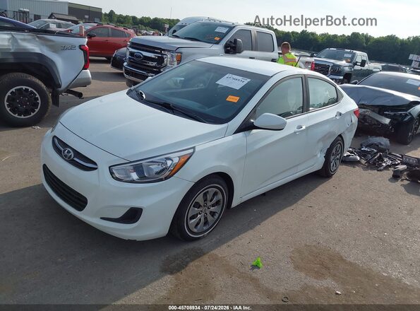 KMHCT4AE0GU120062 2016 HYUNDAI ACCENT White Front left