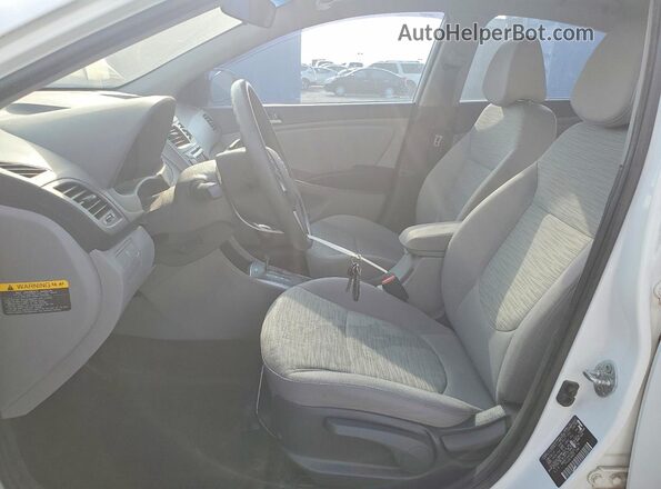 KMHCT4AE0GU974176 2016 HYUNDAI ACCENT White Вид салону спереду