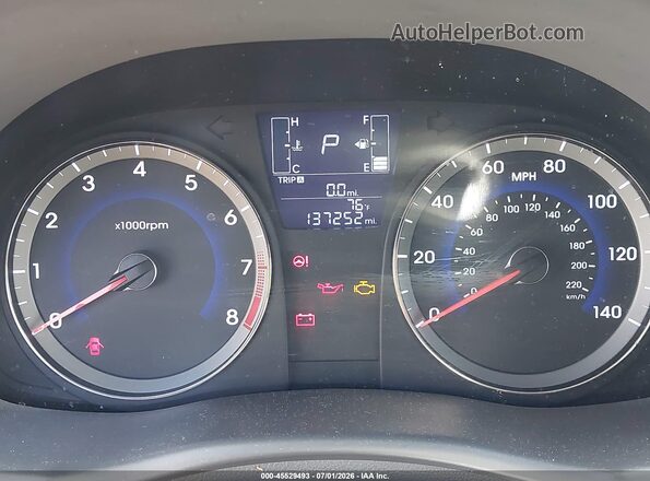 KMHCT4AE0HU172602 2017 HYUNDAI ACCENT Silver Вид задніх сидінь