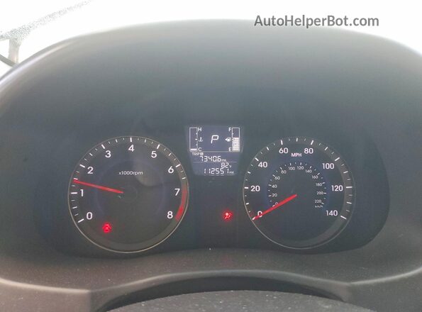 KMHCT4AE0HU199587 2017 HYUNDAI ACCENT Red Սարքավորումների վահանակի տեսք