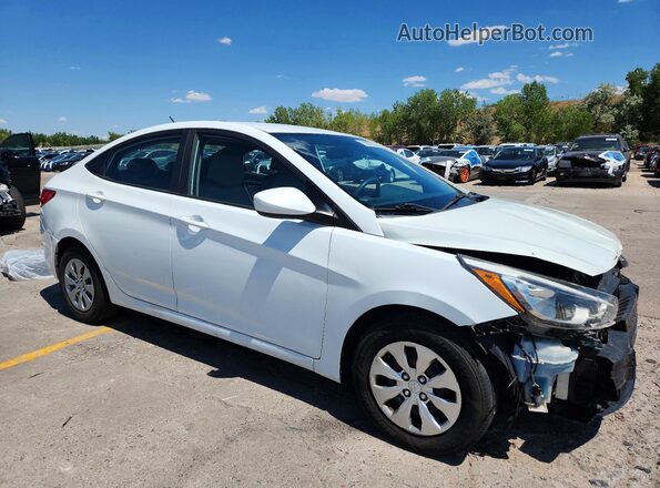KMHCT4AE0HU217425 2017 HYUNDAI ACCENT White წინა მარჯვენა