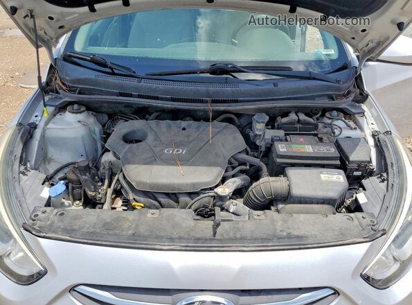 KMHCT4AE0HU249596 2017 HYUNDAI ACCENT Silver Rear interior view
