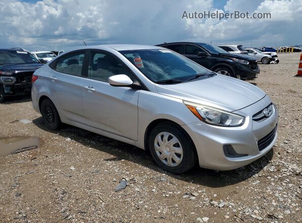 KMHCT4AE0HU249596 2017 HYUNDAI ACCENT Silver Front right