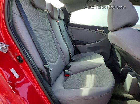 KMHCT4AE0HU251610 2017 HYUNDAI ACCENT Red Vista de los asientos traseros