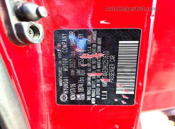 KMHCT4AE0HU251610 2017 HYUNDAI ACCENT Red Vista del compartimento del motor