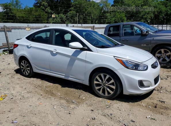 KMHCT4AE0HU334003 2017 HYUNDAI ACCENT Белый Передняя правая четверть