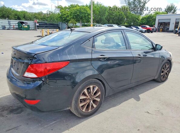 KMHCT4AE0HU354929 2017 HYUNDAI ACCENT Black Trasero derecho