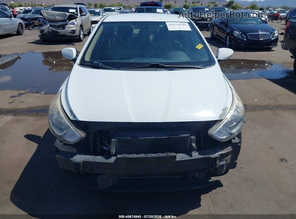 KMHCT4AE1GU123908 2016 HYUNDAI ACCENT White Vista interior trasera