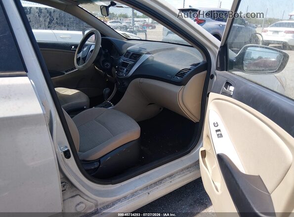 KMHCT4AE1GU956592 2016 HYUNDAI ACCENT Gray Widok wnętrza z przodu