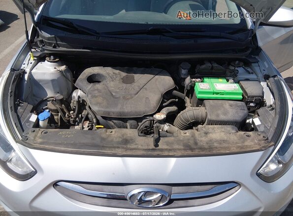 KMHCT4AE1HU323379 2017 HYUNDAI ACCENT Silver Vista trasera