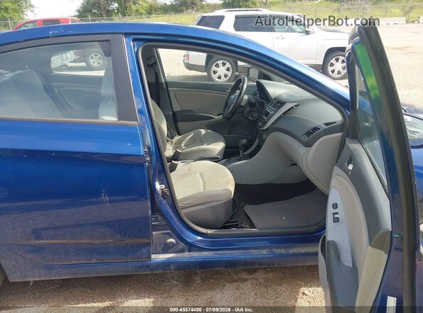 KMHCT4AE2GU031268 2016 HYUNDAI ACCENT Blue წინა სალონის ხედი