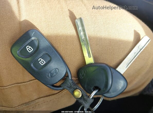 KMHCT4AE2GU031268 2016 HYUNDAI ACCENT Blue წინა პანელის ხედი