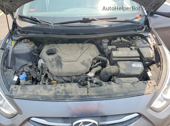 KMHCT4AE2GU105272 2016 HYUNDAI ACCENT Gray Rear interior view