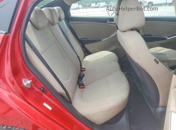 KMHCT4AE2GU106227 2016 HYUNDAI ACCENT Red Vista de los asientos traseros