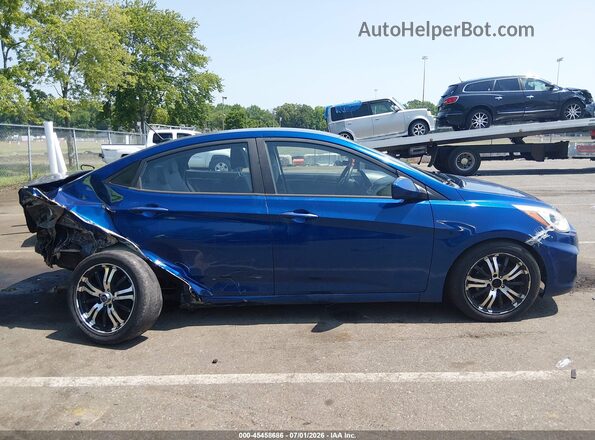 KMHCT4AE2GU981775 2016 HYUNDAI ACCENT Blue Widok wnętrza z tyłu