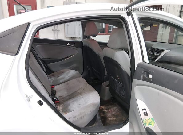 KMHCT4AE2HU289050 2017 HYUNDAI ACCENT White Widok naklejki z numerem VIN
