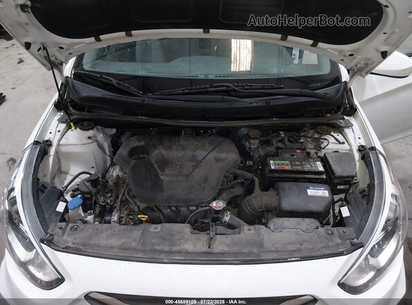 KMHCT4AE2HU289050 2017 HYUNDAI ACCENT White Widok z tyłu