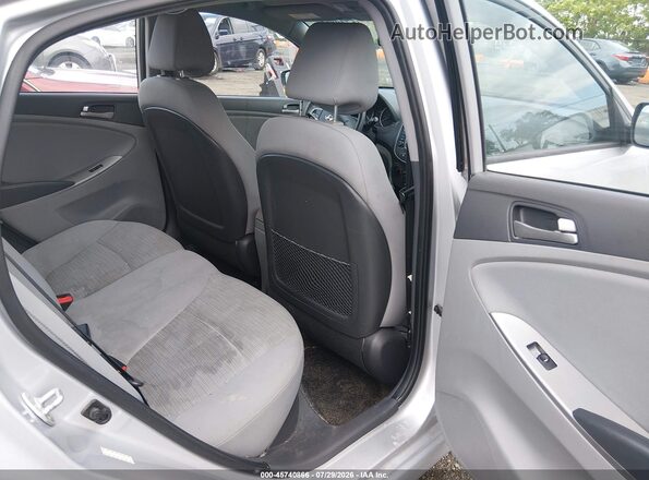 KMHCT4AE2HU350669 2017 HYUNDAI ACCENT Silver Widok naklejki z numerem VIN