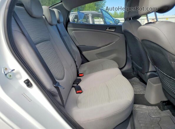 KMHCT4AE3GU091138 2016 HYUNDAI ACCENT White უკანა სავარძლების ხედი